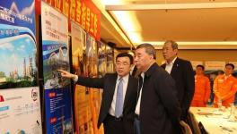 在阿根廷訪問(wèn)期間，宋志平一行前往承建水泥項(xiàng)目考察調(diào)研