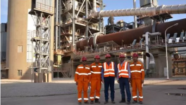 陳增福一行到尼日利亞SOKOTO項(xiàng)目視察調(diào)研