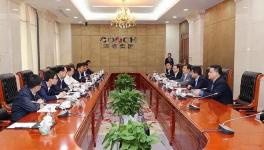 高登榜董事長會見同煤集團總經(jīng)理崔建軍