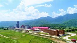 人民日?qǐng)?bào)點(diǎn)贊紅獅水泥現(xiàn)代化水泥廠！