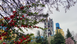 用奮斗致敬春天！看中聯(lián)水泥人的“青春之歌”！