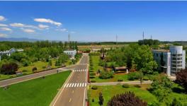 建設(shè)花園式工廠，他們是保障！